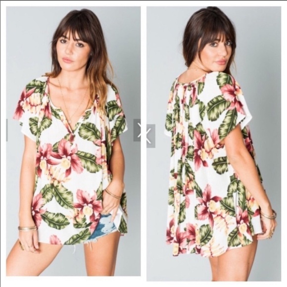 Show me your Mumu flowy Hawaiian blouse size small - Picture 1 of 8